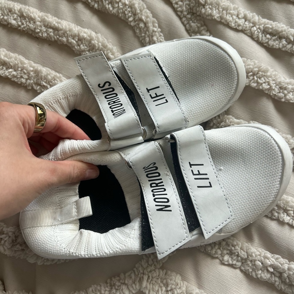 NOTORIOUS LIFT size 35 powerlifting shoes